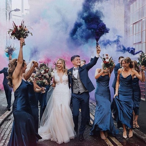 Colorful Smoke Bomb Wedding Photo Ideas #wedding #weddingphotos #weddingideas