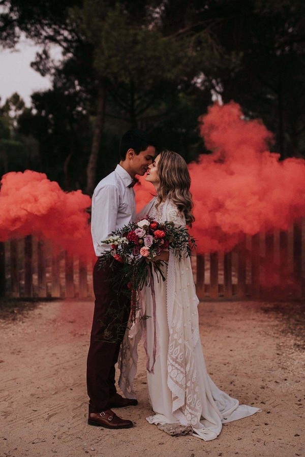 Colorful Smoke Bomb Wedding Photo Ideas #wedding #weddingphotos #weddingideas