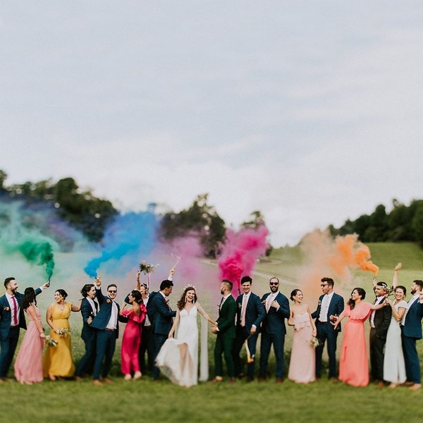 Colorful Smoke Bomb Wedding Photo Ideas #wedding #weddingphotos #weddingideas