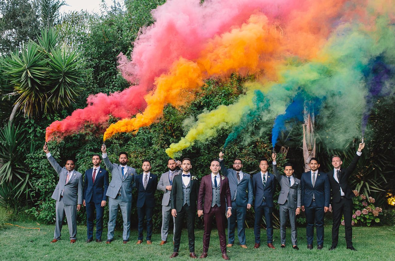 Colorful Smoke Bomb Wedding Photo Ideas #wedding #weddingphotos #weddingideas