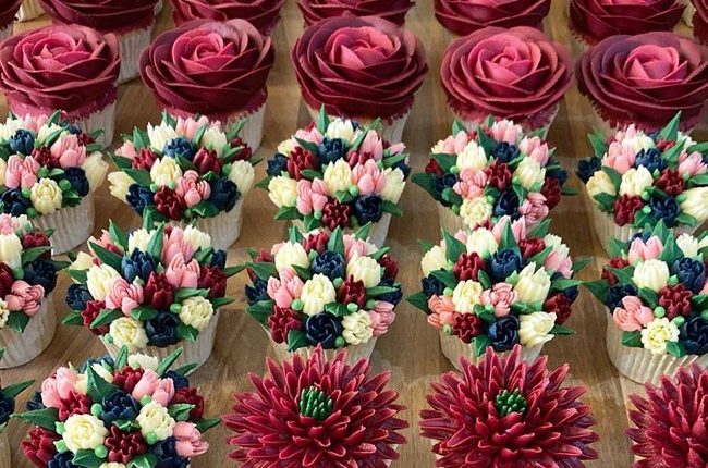 kerrys_bouqcakes Wedding Cupcakes 23