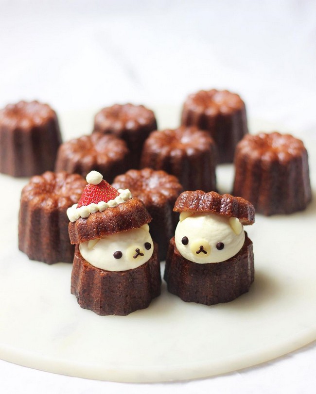 Rilakkuma Santa caneles