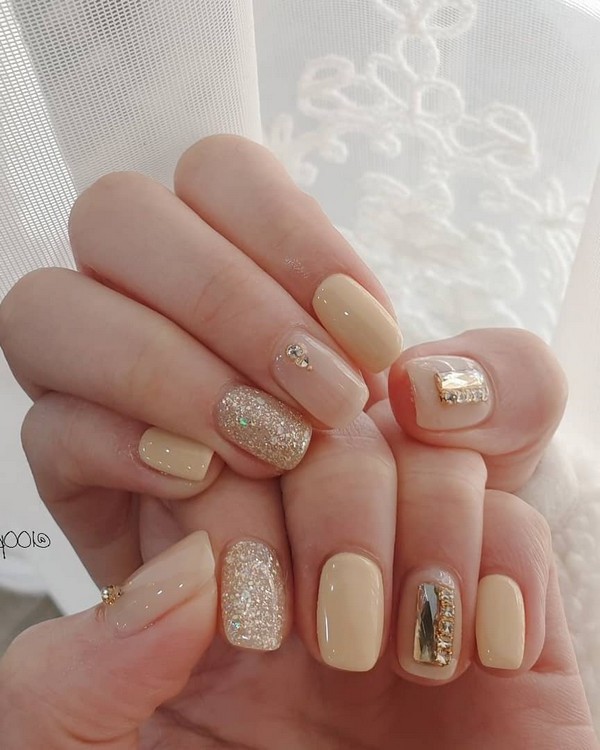 Spring Summer Pastel Neutral Nail Art Designs , nail art design ideas,wedding nails with glitter, coffin nail art designs, bridal nails,nail art for wedding,nail ideas for bride,wedding nails natural, wedding nails, wedding nails bridesmaids, wedding nails coffin,wedding nails acrylic,wedding nails i do,wedding nails french #nail #nailart #weddingnails #bridenails