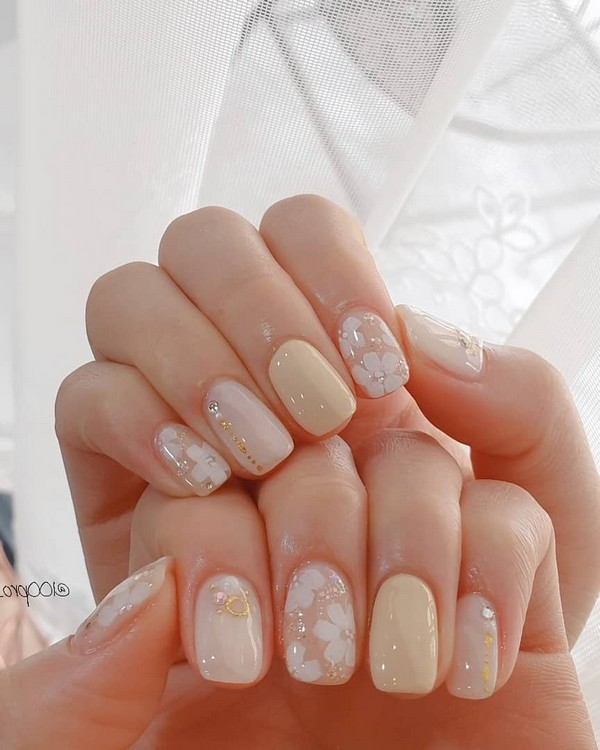 Spring Summer Pastel Neutral Nail Art Designs , nail art design ideas,wedding nails with glitter, coffin nail art designs, bridal nails,nail art for wedding,nail ideas for bride,wedding nails natural, wedding nails, wedding nails bridesmaids, wedding nails coffin,wedding nails acrylic,wedding nails i do,wedding nails french #nail #nailart #weddingnails #bridenails