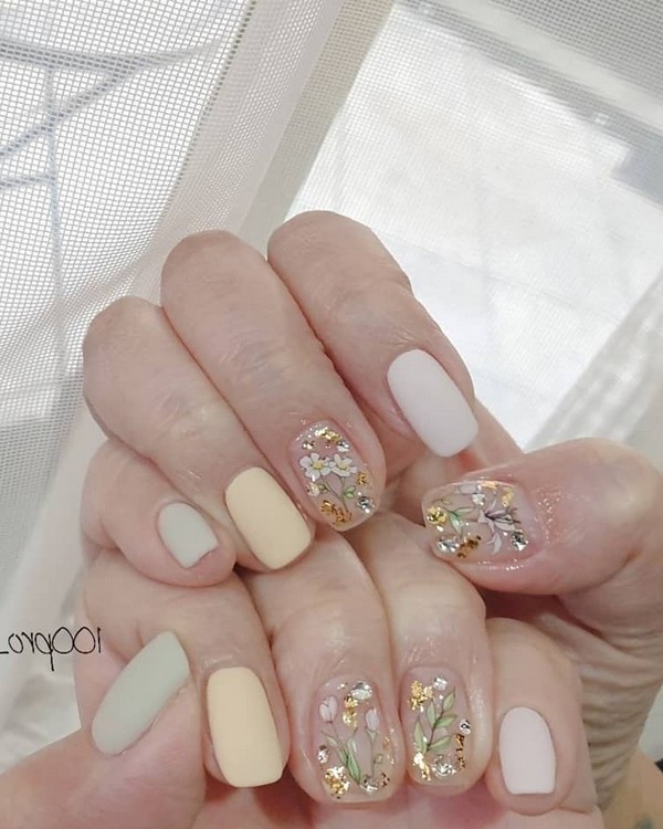 Spring Summer Pastel Neutral Nail Art Designs , nail art design ideas,wedding nails with glitter, coffin nail art designs, bridal nails,nail art for wedding,nail ideas for bride,wedding nails natural, wedding nails, wedding nails bridesmaids, wedding nails coffin,wedding nails acrylic,wedding nails i do,wedding nails french #nail #nailart #weddingnails #bridenails