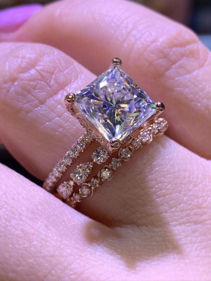 Diamond Engagement Rings #rings #engagementrings #weddingrings #weddingbands