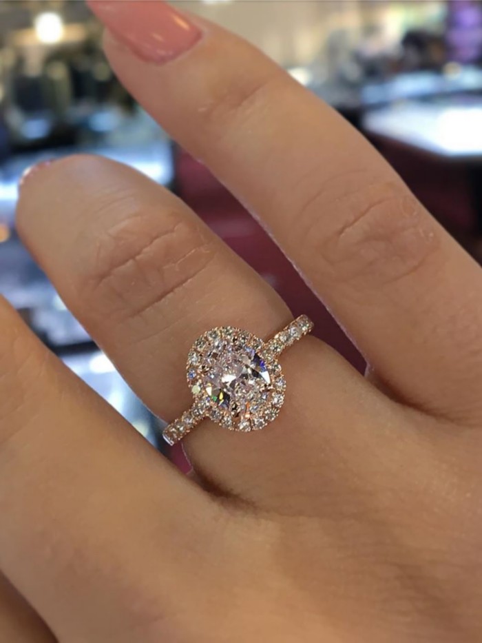 Diamond Engagement Rings #rings #engagementrings #weddingrings #weddingbands