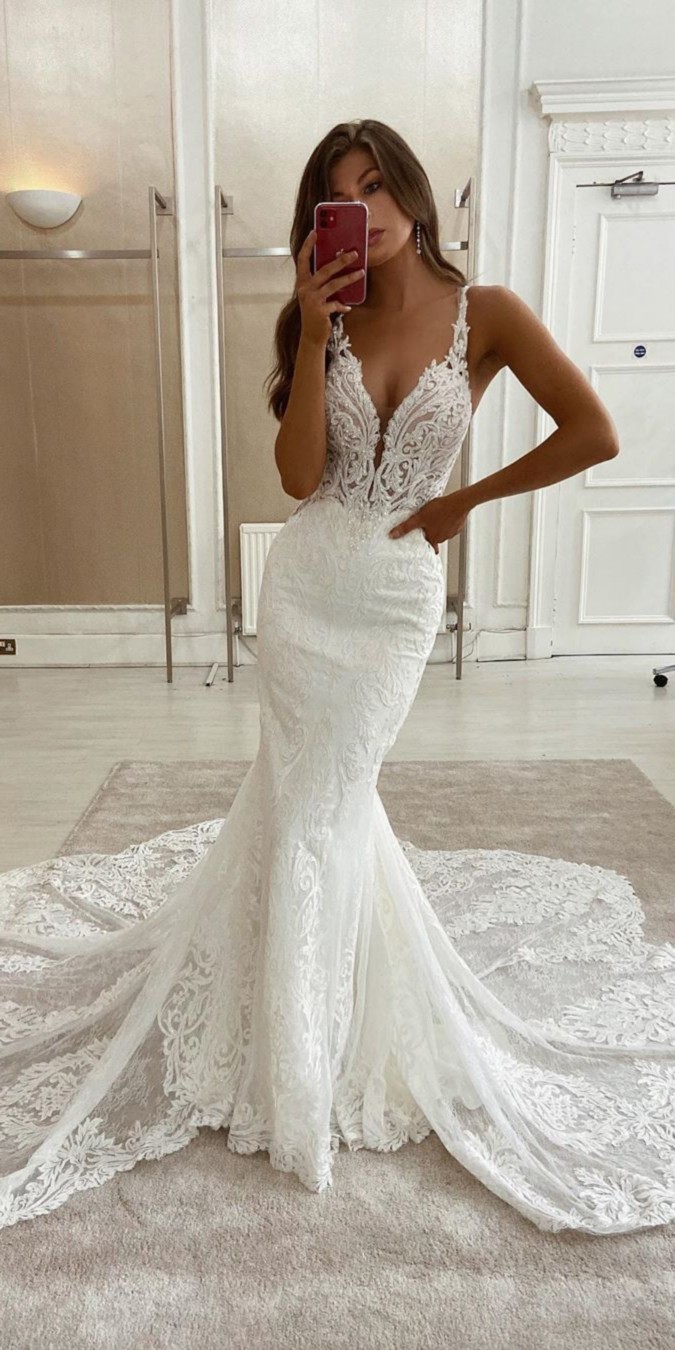 Eleganza Sposa Lace Wedding Dresses #dresses #wedding #weddingdresses #bridal #bridaldresses