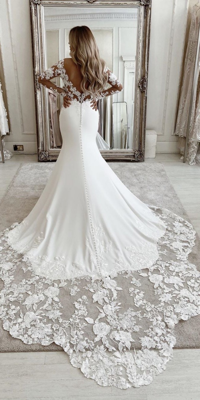 Eleganza Sposa Lace Wedding Dresses #dresses #wedding #weddingdresses #bridal #bridaldresses