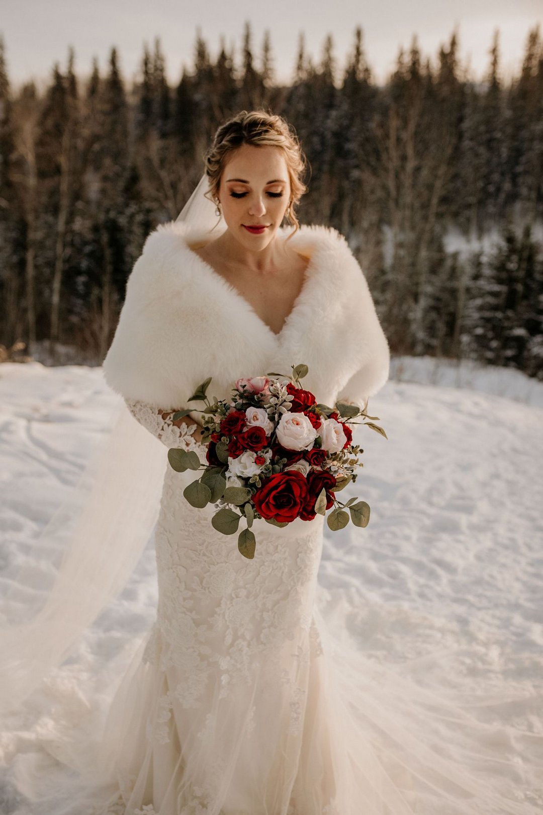 Red and blush wedding bouquets