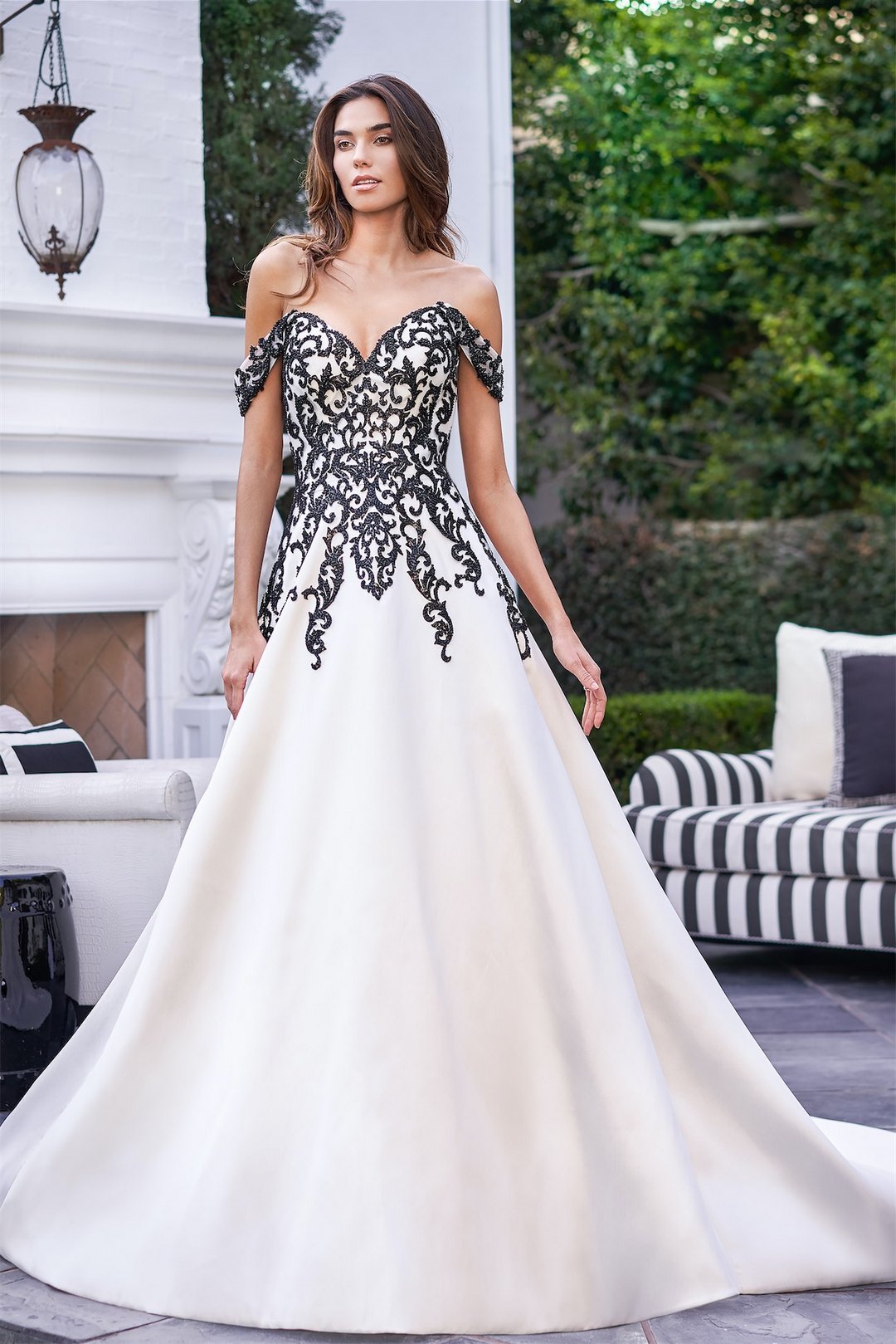 Jasmine Bridal STYLE Y21810B