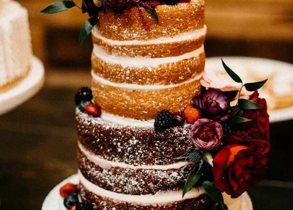 Rustic Wedding Cake with Flowers