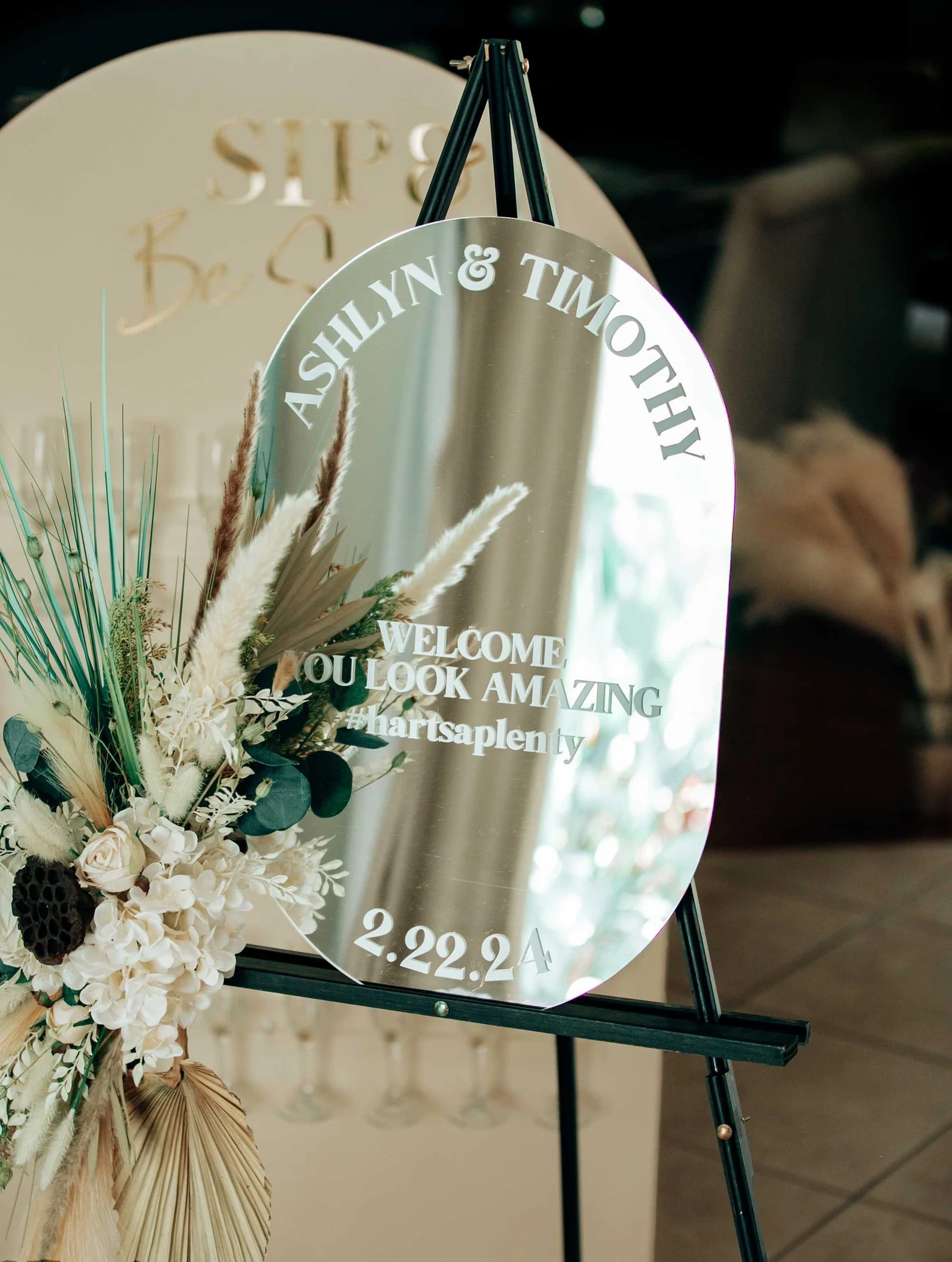 Elegant Mirror Acryli Welcome Sign for Wedding