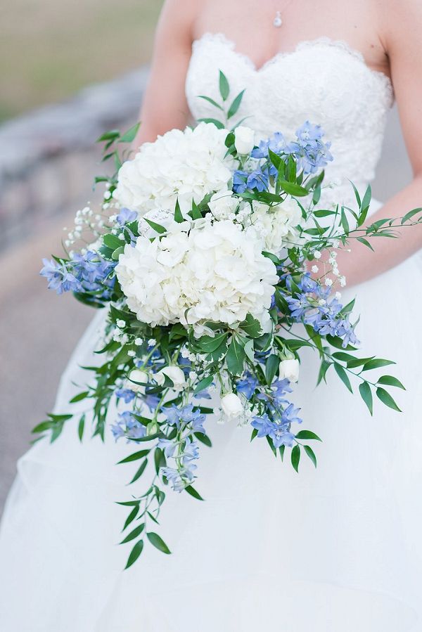 blue and white hydrangeas wedding bouquet