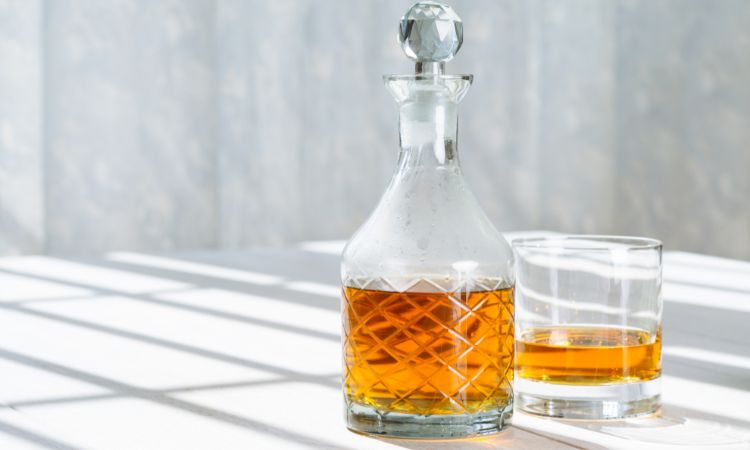 whiskey decanter set