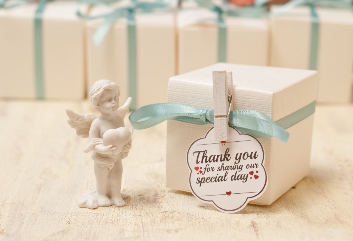 Creative and Meaningful Wedding Gift Ideas